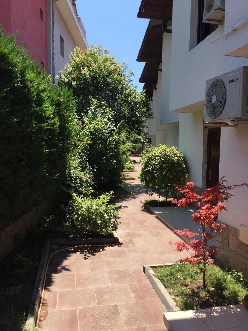 Holiday home The White Complex *